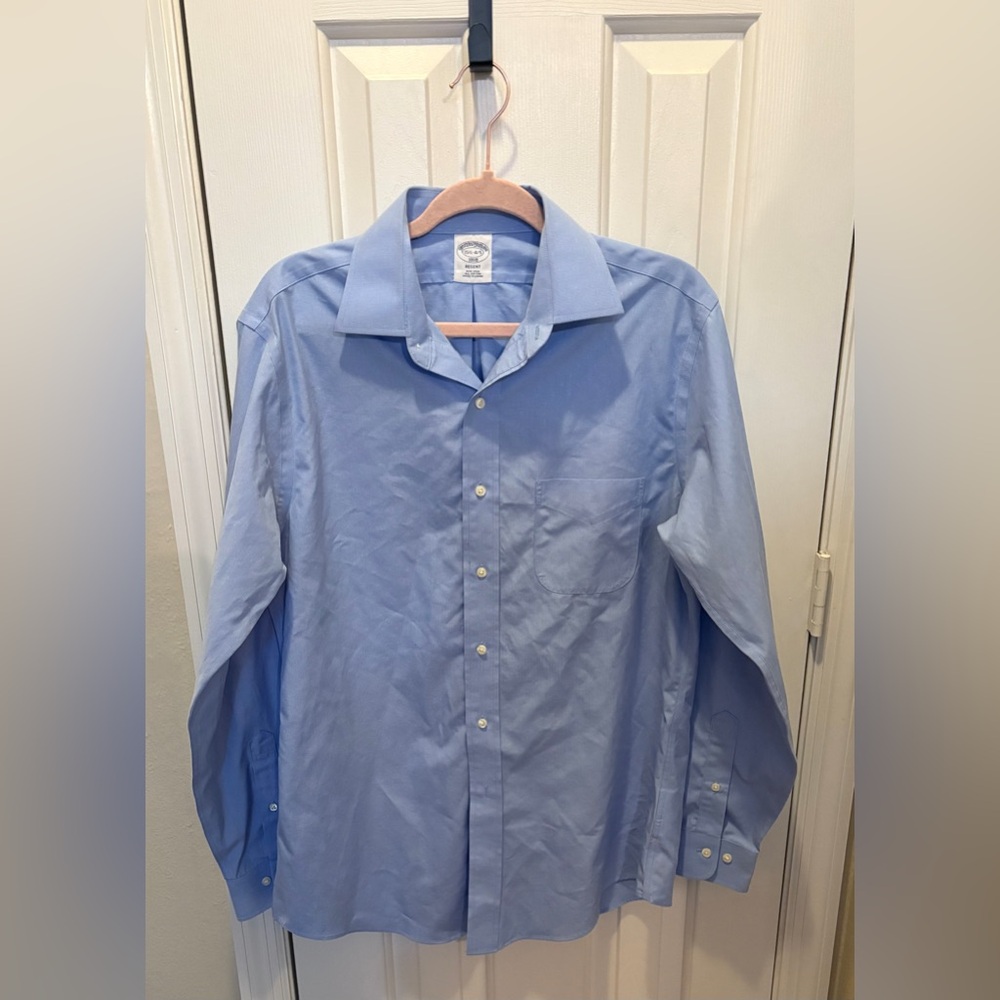 Brooks Brothers Light Blue Dress Shirt Size Medium Non- Iron
